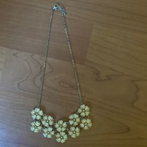 Flower necklace